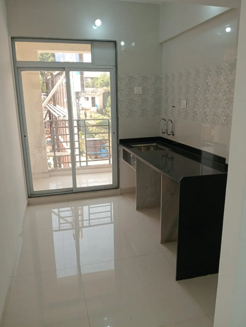 amber vastu image